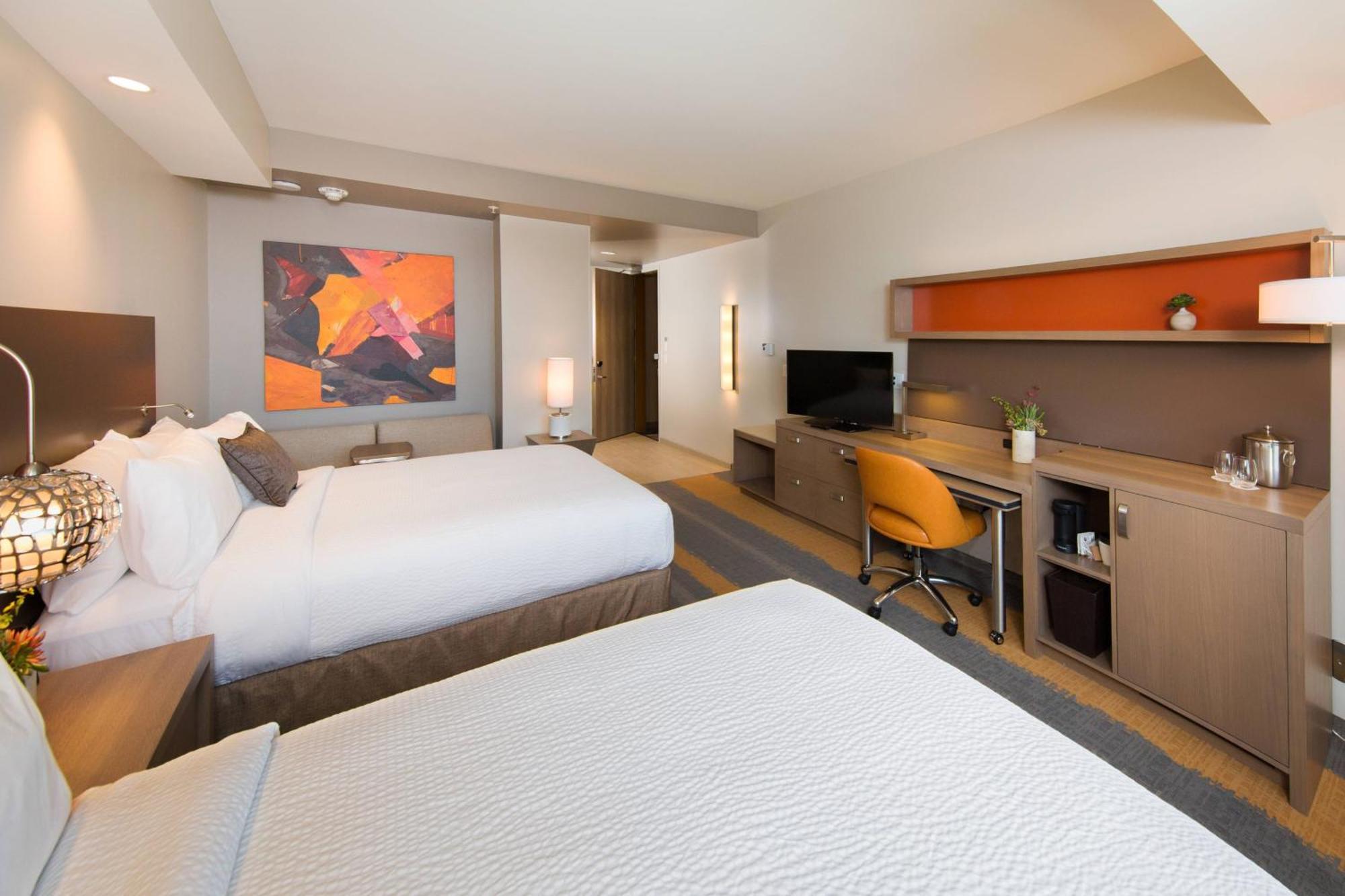 Courtyard By Marriott Phoenix Downtown Bagian luar foto