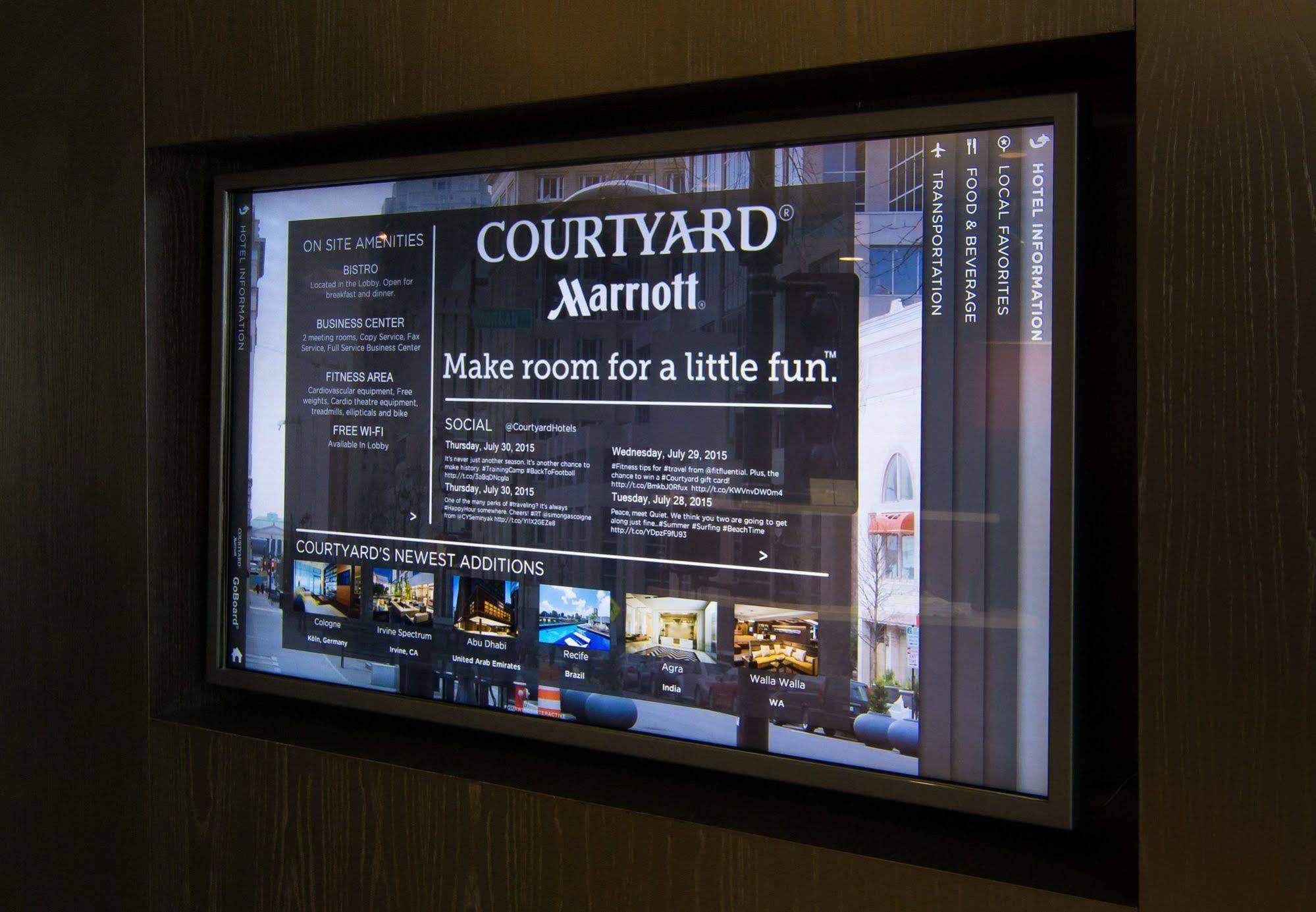Courtyard By Marriott Phoenix Downtown Bagian luar foto