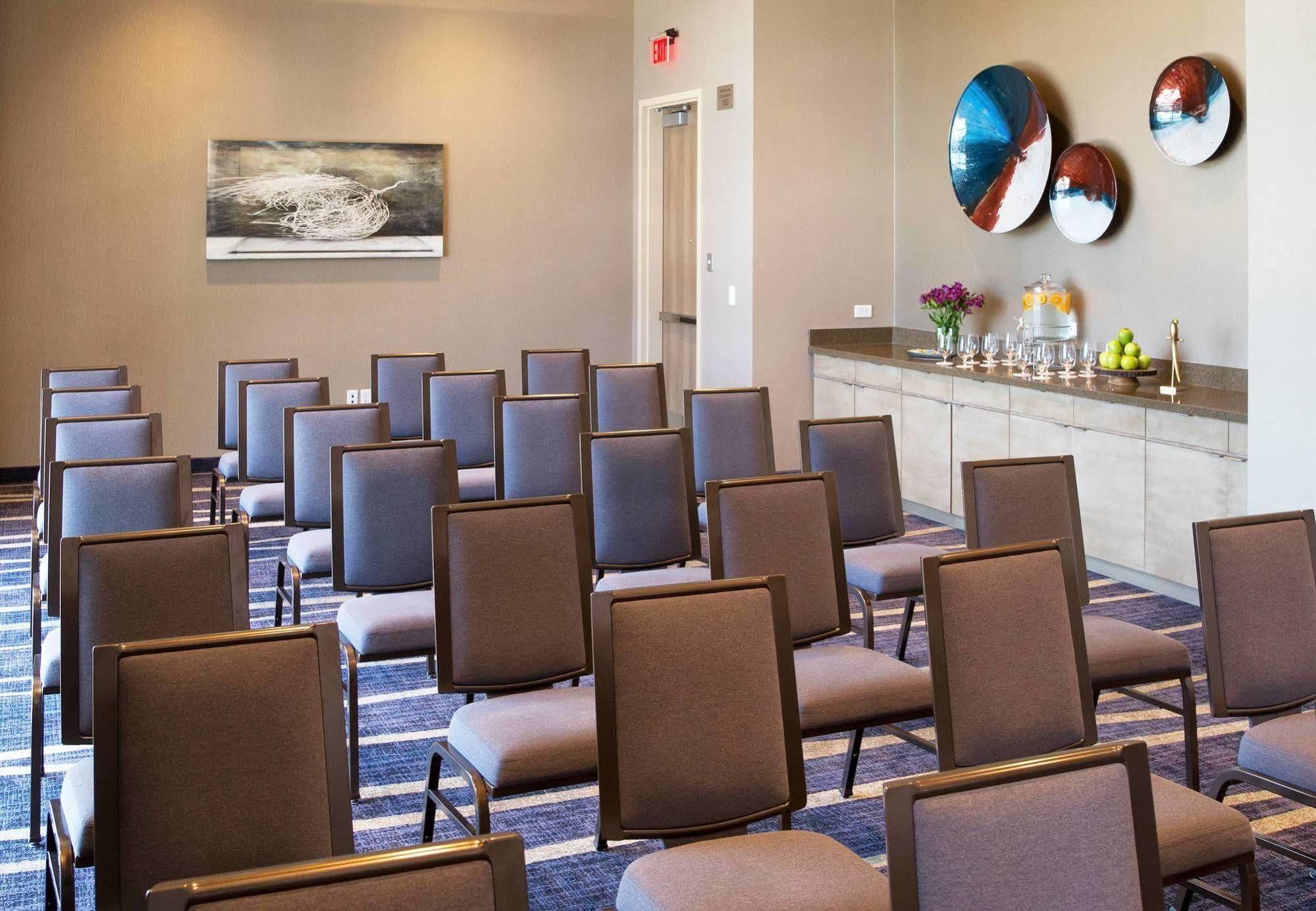 Courtyard By Marriott Phoenix Downtown Bagian luar foto
