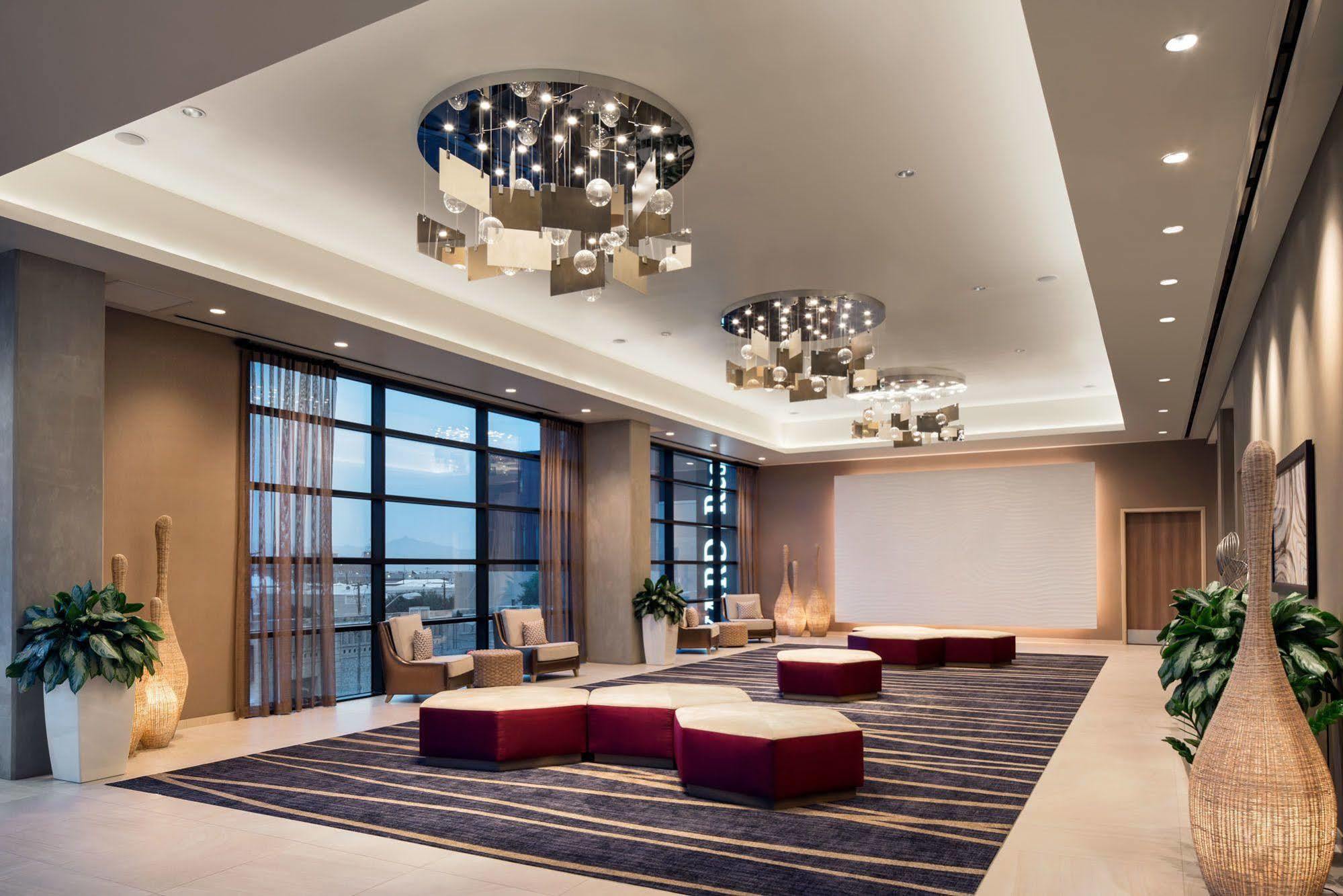 Courtyard By Marriott Phoenix Downtown Bagian luar foto