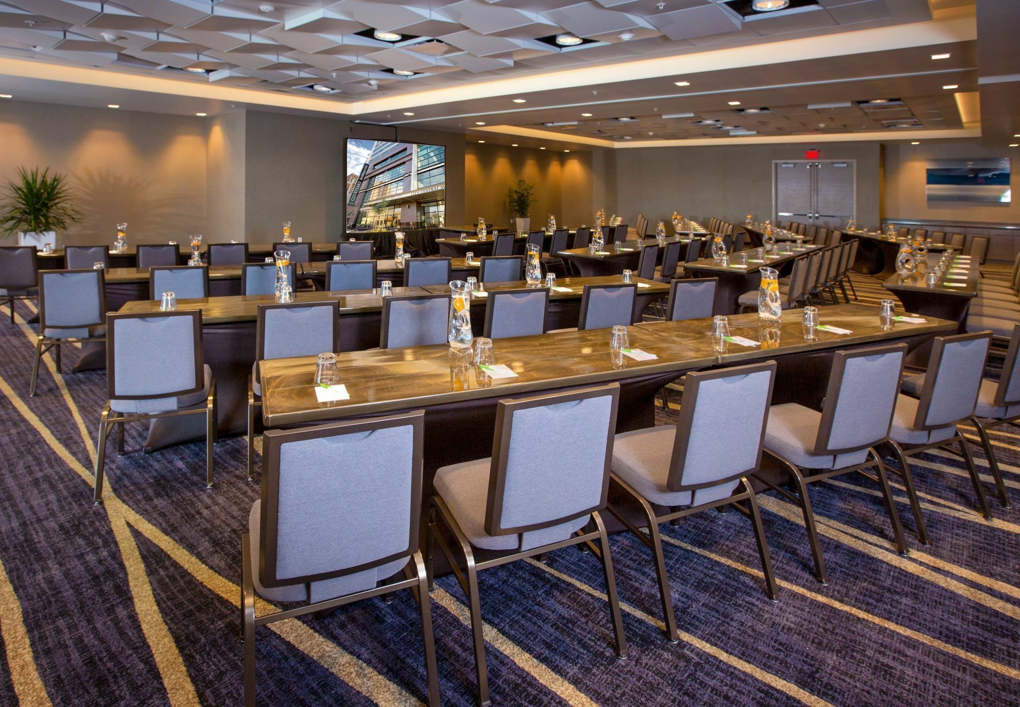 Courtyard By Marriott Phoenix Downtown Bagian luar foto